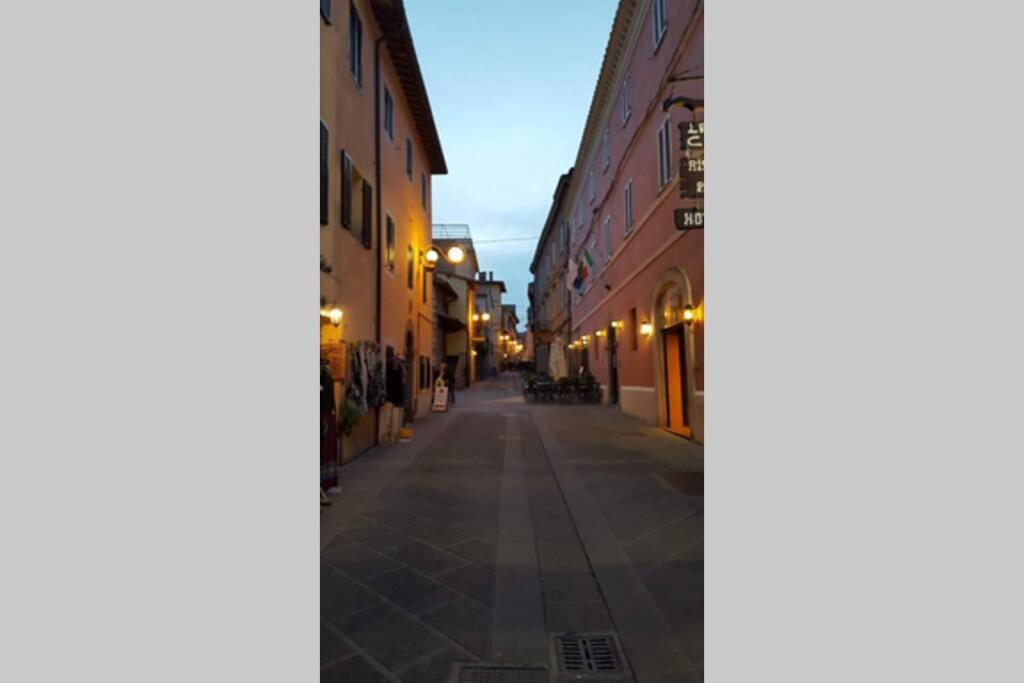 Bellavista La Tua Romantica Vacanza Sul Trasimeno Daire Castiglione del Lago Dış mekan fotoğraf